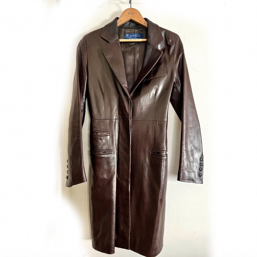 Brown fitted leather coat/jacket